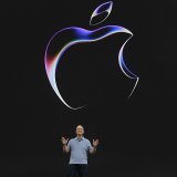 Apple, ici son patron Tim Cook, a de nouveau franchi le seuil symbolique des 3000 milliards de dollars de capitalisation boursière. (archives)